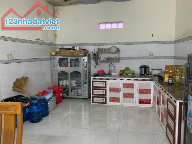 Nhà Mặt tiền Đường Nhựa Mai Thúc Loan 144m2 Gần Biển Giá Rẻ 2,5 Tỷ - 2