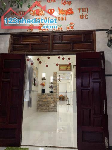Nhà Mặt tiền Đường Nhựa Mai Thúc Loan 144m2 Gần Biển Giá Rẻ 2,5 Tỷ - 3