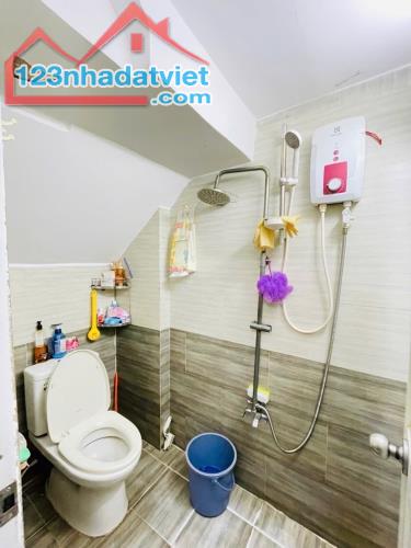🏡 NHÀ ĐẸP GIÁ TỐT GÒ VẤP – SỔ VUÔNG VỨC – 2PN – VÀO Ở NGAY – CHỈ 4.39 TỶ! - 4