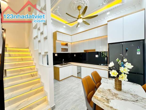 Bán nhà Huỳnh Tấn Phát, Nhà Bè, Diện tích 52,5m2, Giá chỉ 3 tỷ 500, Gần nhà thờ Phú Xuân - 3