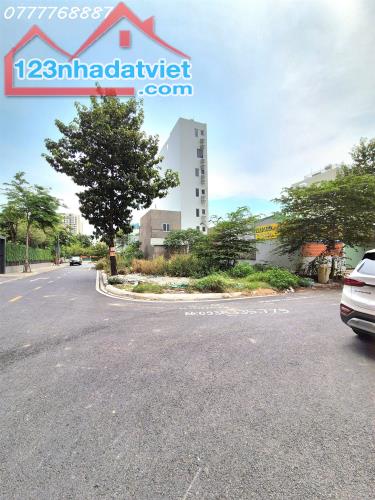 Đấ góc 2MT Huy Hoàng, Thạnh Mỹ lợi Quận 2 Ngang 20m trước cửa CC Define