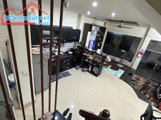 SIÊU HIẾM NGÔ GIA TỰ, ĐỨC GIANG, 48m2 X 4 TẦNG, DÂN XÂY, NGÕ THÔNG, GẦN PHỐ, AN SINH ĐỈNH - 2