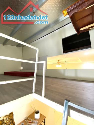 BÁN NHÀ TRẦN KHÁT CHÂN  - 45M² - 4 TỶ X - SỔ ĐỎ CHÍNH CHỦ - VỊ TRÍ VÀNG -  HAI BÀ TRƯNG - - 3
