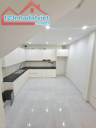 BÁN NHÀ QUỲNH LÔI, HAI BÀ TRƯNG, NHÀ ĐẸP VỀ Ở NGAY, CHỦ THIỆN CHÍ, XUNG QUANH TIỆN ÍCH BẠT - 1