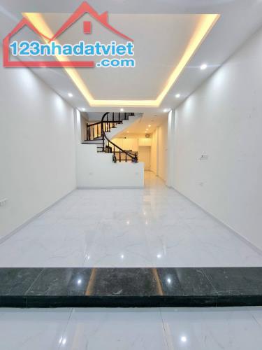 BÁN NHÀ QUỲNH LÔI, HAI BÀ TRƯNG, NHÀ ĐẸP VỀ Ở NGAY, CHỦ THIỆN CHÍ, XUNG QUANH TIỆN ÍCH BẠT - 2