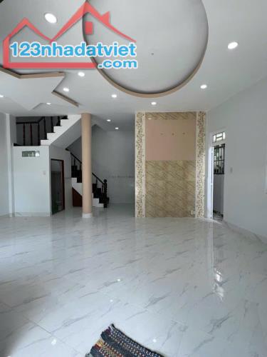 Cơ hội Hiếm kinh doanh nhà 2 MTLý Đạo Thành, P16 Q8. Dòng tiền cực tốt. DT62m2. Giá chỉ6.4 - 1