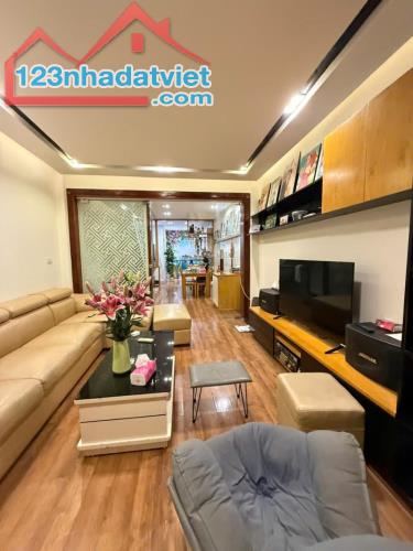 MẶT PHỐ AN DƯƠNG VƯƠNG 56m2 x  4T, OTO, KINH DOANH GIÁ  17 TỶ