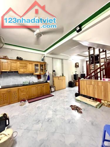 SIÊU PHẨM NHÀ ĐẸP PHÚ ĐÔ – 50M2 x 4T – NGÕ THÔNG – VỊ TRÍ ĐẸP NHẤT KHU – GIÁ NHỈNH 13.X TỶ - 1