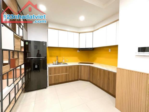 Bán căn 2Pn nhà đầy đủ nội thất giá 4.9 tỷ tại dự án Lavida Plus Quận 7, hỗ trợ vay - 1