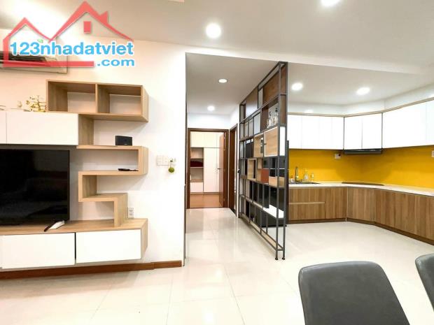 Bán căn 2Pn nhà đầy đủ nội thất giá 4.9 tỷ tại dự án Lavida Plus Quận 7, hỗ trợ vay - 2