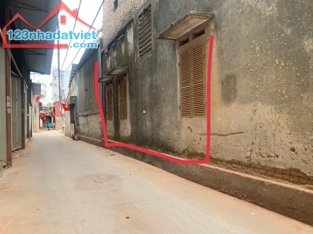 Đất đẹp 2 mặt thoáng đường thông ô tô Phù Khê Từ Sơn DT 46m2 . Giá 2.45 tỷ