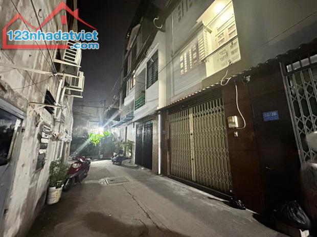 BÁN NHÀ SÁT MẶT TIỀN -GẦN CÔNG VIÊN-HẺM XE HƠI-NGUYỄN TƯ GIẢN P12 GÒ VẤP 6X10  GIÁ 6.3 TỶ - 4
