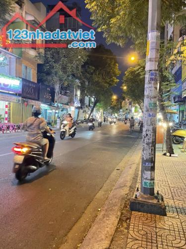 Bán Nhà Mặt Tiền Đường Đỗ Thị Lời, P.11, Q.3 - 5.6m x 19m - 38 Tỷ