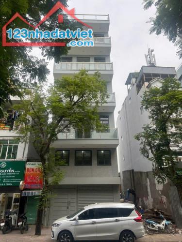 Bán Nhà Mặt Tiền Đường Đỗ Thị Lời, P.11, Q.3 - 5.6m x 19m - 38 Tỷ - 2