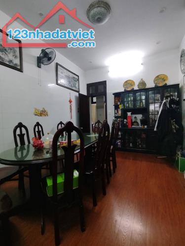 BÁN NHÀ NGUYỄN VĂN CỪ, LONG BIÊN, SIÊU HIẾM, Ô TÔ VÀO SÂN, CÁCH HỒ GƯƠM 15 PHÚT DI CHUYỂN, - 2