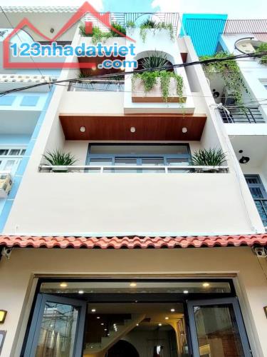 Hàng Hiếm - HXH Trường Chinh gần Bàt Cát, 5 x 14m, 4 tầng, Giá: 9.6 tỷ TL
