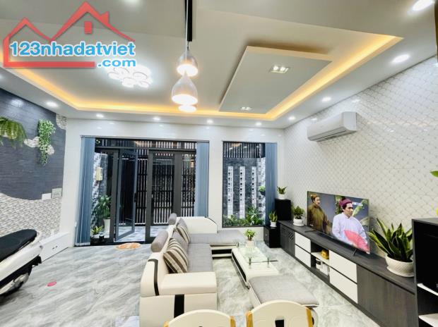 Hàng Hiếm - HXH Trường Chinh gần Bàt Cát, 5 x 14m, 4 tầng, Giá: 9.6 tỷ TL - 1