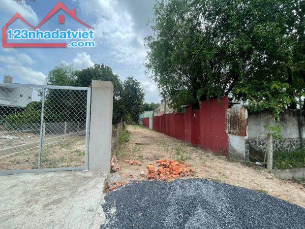 Cần bán lô đát mặt tiền đường Lê Thị Ngà, Phước Vĩnh An, 216m2 có 125m2 thổ cư - 1