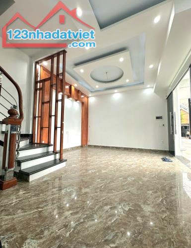 Bán nhà Khúc Thừa Dụ, Vĩnh Niệm, Lê Chân, Hải Phòng. 4 tầng, 40m2, 3,65 tỷ. Ngang 6,7m, t2