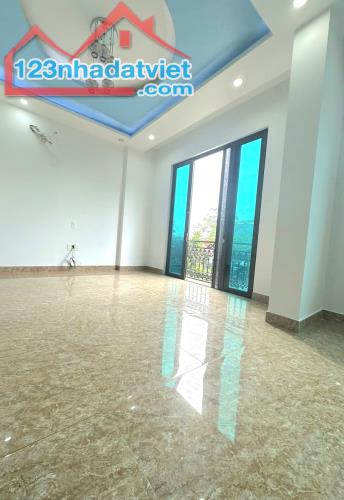 Bán nhà Khúc Thừa Dụ, Vĩnh Niệm, Lê Chân, Hải Phòng. 4 tầng, 40m2, 3,65 tỷ. Ngang 6,7m, t2 - 1