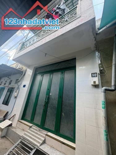 BÁN NHÀ QUẬN 7 HẺM XE BA GÁC - 2 TẦNG -GẦN LOTTE MART - 1