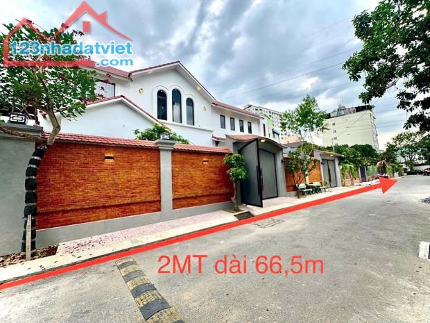 BÁN BIỆT THỰ VƯỜN + NGHỈ DƯỠNG, P. LINH TRUNG, 2MT, KIẾN TRÚC ĐẸP NHẤT KHU VỰC