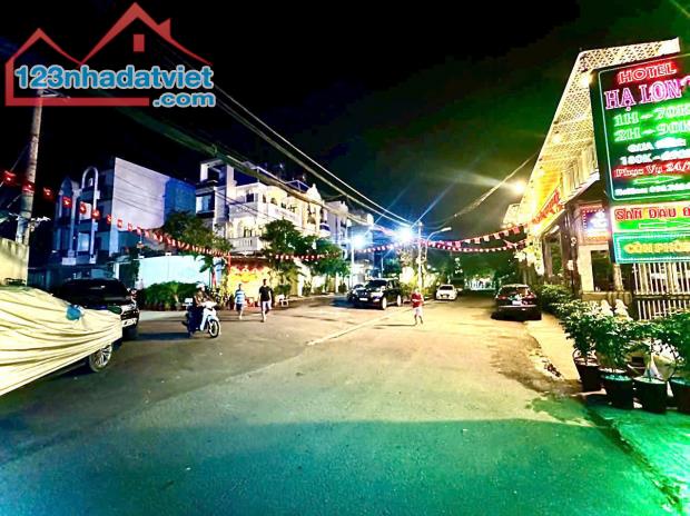BÁN BIỆT THỰ VƯỜN + NGHỈ DƯỠNG, P. LINH TRUNG, 2MT, KIẾN TRÚC ĐẸP NHẤT KHU VỰC - 5