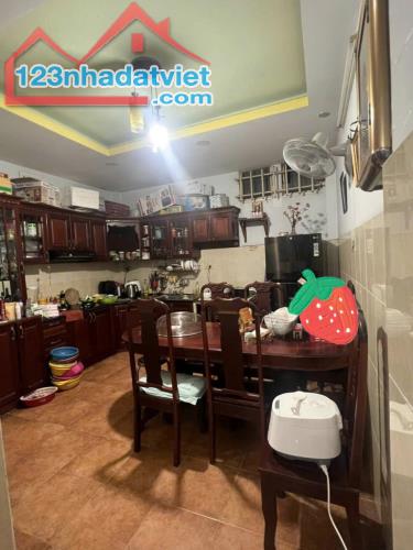 Chủ bán giảm 1.5 Tỷ, giá chào mới 4.0 Tỷ - Ngay Emart - Gò Vấp - 1