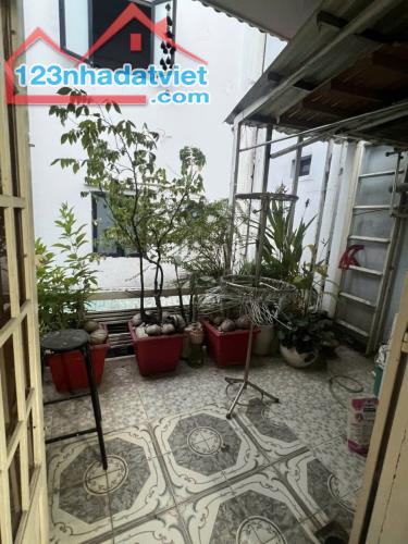 Chủ bán giảm 1.5 Tỷ, giá chào mới 4.0 Tỷ - Ngay Emart - Gò Vấp - 4