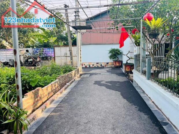 Chủ nhờ bán 40m2, mt4.5m, lô góc, 2.7 tỷ, Đông Anh - 2