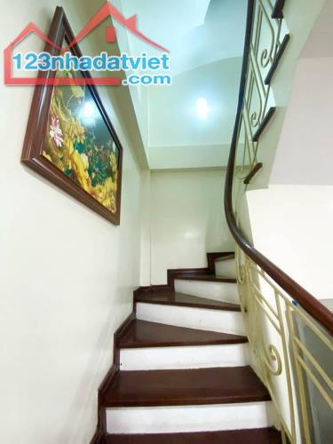 Bán Nhà Trung Tâm Thanh Xuân, D.Tích 40m2, 5 Tầng, Nhà Đẹp, Giá Chào Bán Nhỉnh 9tỷ
