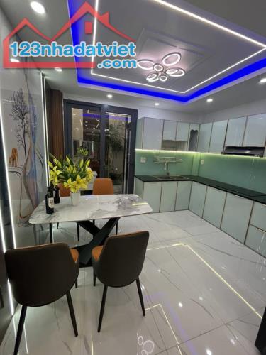 013GV – Bán nhà HXH 6m Phạm Văn Chiêu, 58m2 5 tầng BTCT 5PN, sổ riêng A4, NHỈNH 8.5ty TL - 4