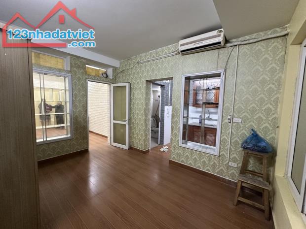 Hàng hot 🏠 tập thể trung tâm Hai Bà