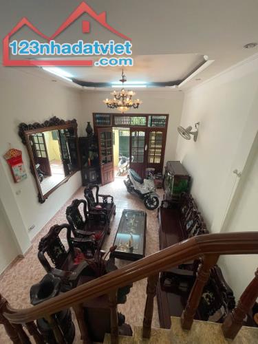 Cho thuê nhà riêng ngõ Hòa Bình 7, Minh Khai, Hai Bà Trưng 60m x 4T, 4 ngủ giá 15 triệu
