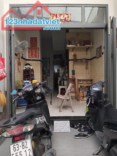 QUẬN 8- NHÀ 4 TẦNG- HẺM 3M THÔNG THOÁNG- GIÁP Q1,Q4- SỔ VUÔNG A4- CHỈ 4 TỶ 950 - 2