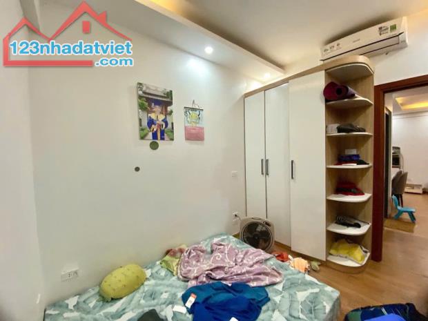 Bán căn hộ chung cư Trịnh Đình Cửu, Định Công, Hoàng Mai, Siêu đẹp, 65.7m2, 4.5 tỷ - 1