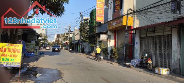 Sở hữu lô Góc tặng nhà mặt đường Bùi Thị Tự Nhiên, Phường Đông Hải 1, Hải An, Hải Phòng.