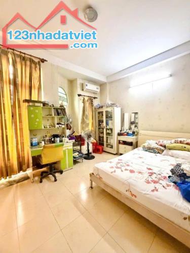 BÁN NHÀ LẠC LONG QUÂN  TÂN BÌNH 51M 4 TẦNG BTCT HẺM XE TẢI 4PN KHU DÂN TRÍ 9 TỶ - 2