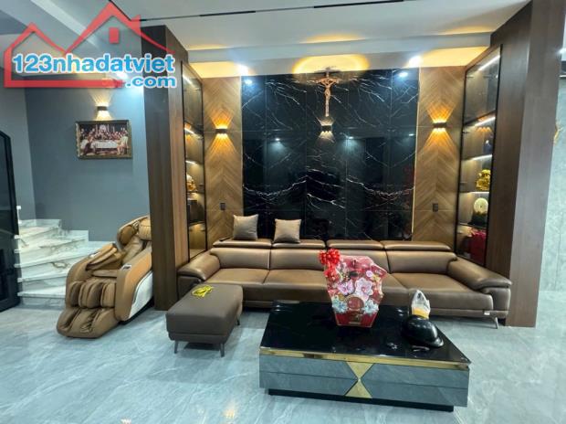 NHÀ BÁN MẶT TIỀN 50m2, 3TẦNG, PHƯỜNG 8_TÂN BÌNH, NHỈNH 8TỶ - 2