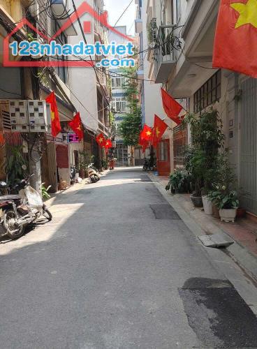 GỐC ĐỂ - 80m2 - 3 TẦNG - MT 6m - trên 14 tỷ có bớt.