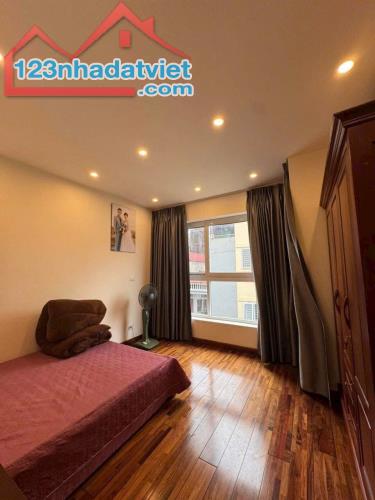 GỐC ĐỂ - 80m2 - 3 TẦNG - MT 6m - trên 14 tỷ có bớt. - 3