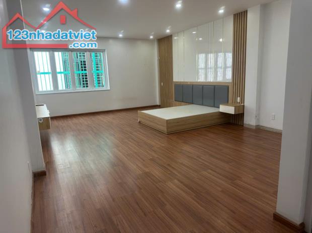 Cho thuê nhà 03 tầng 100m2 ngang 5m mặt tiền đường số 13 KĐT Hà Quang 2-Phường Phước Hải- - 1