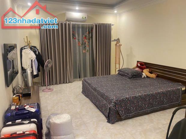 CHỦ TẶNG NỘI THẤT 2 TỶ, SIÊU PHẨM PHỐ BỒ ĐỀ 80M, 6T, MT5M, 2 THOÁNG, THANG MÁY, SÁT PHỐ. - 2
