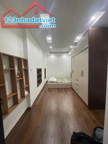 Cho thuê nhà ngõ 295 Bạch Mai Hai Bà Trưng 30/50m x 3 tầng, giá 12tr/tháng - 3