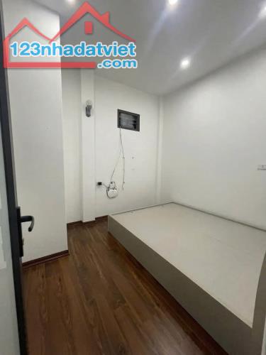 Cho thuê nhà ngõ 295 Bạch Mai Hai Bà Trưng 30/50m x 3 tầng, giá 12tr/tháng - 4