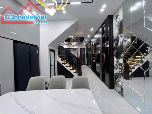 SIÊU PHẨM QUẬN THANH XUÂN, FULL NỘI THẤT, DỌN VỀ Ở NGAY - GIÁ CỰC RẺ‼️ - 1