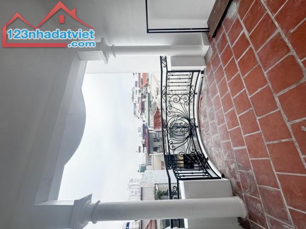 NHÀ MỚI - NGÕ THÔNG - GẦN CẦU CHƯƠNG DƯƠNG - BỒ ĐỀ – LONG BIÊN 9,x tỷ - 4