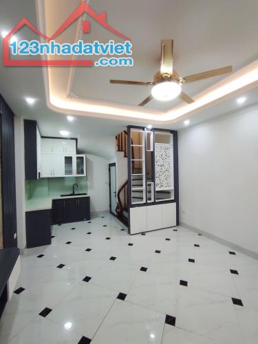 NHÀ ĐẸP - PHAN TRONG TUE- 3 TY x. - 4