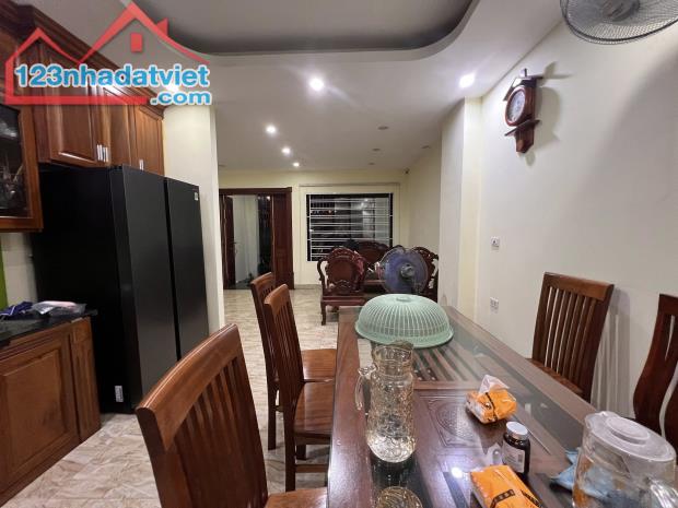 KĐT Ao Sào, Phân lô 2 thoáng, Ô tô tránh, Gara, dt 70m2, 5 tầng, mt 5m, Giá 20.6 tỷ. - 4