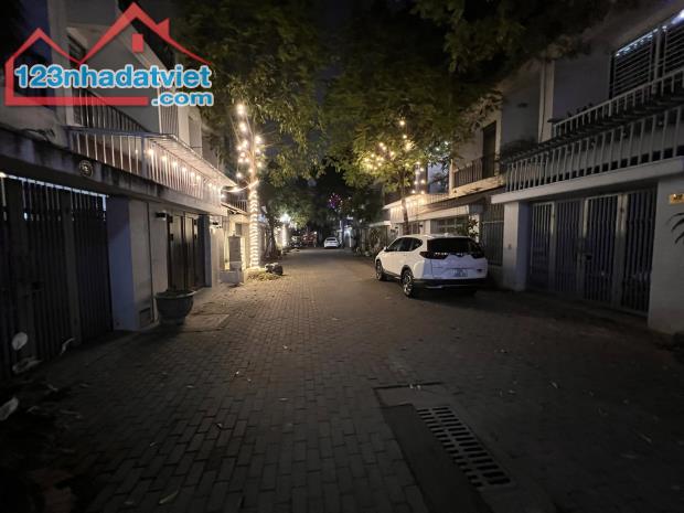 KĐT Ao Sào, Phân lô 2 thoáng, Ô tô tránh, Gara, dt 70m2, 5 tầng, mt 5m, Giá 20.6 tỷ. - 5